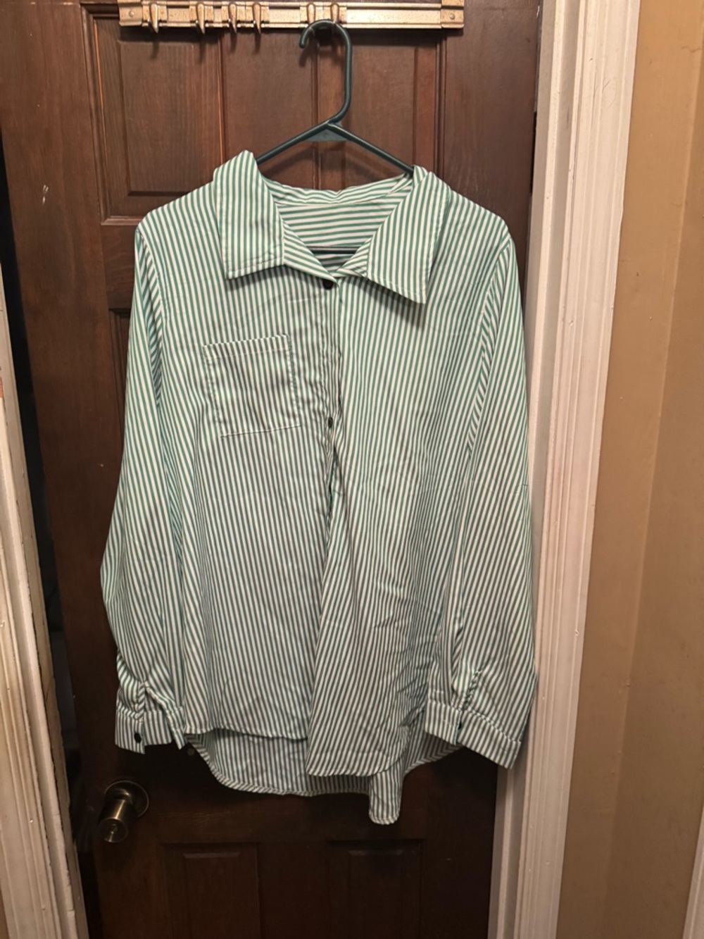 Women’s XXL Green & White Striped Button-Up Shirt